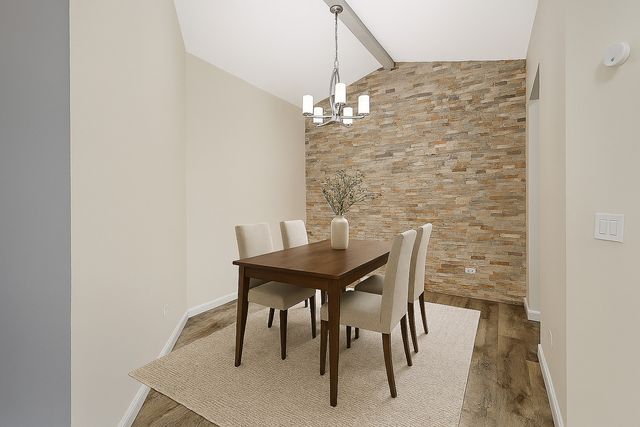 9724 W Creek Road E2, Palos Park, IL 60464