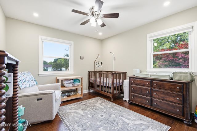 11 Highview Circle, Middletown, NJ 07748