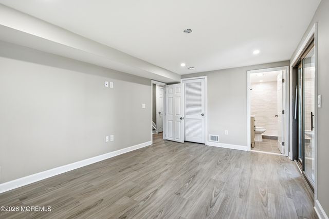 11 Highview Circle, Middletown, NJ 07748