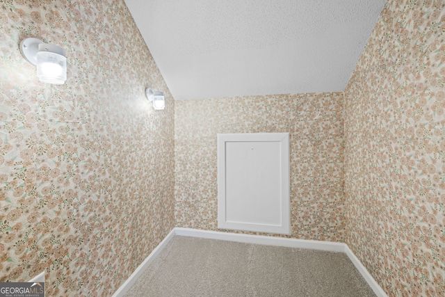 24 Hamilton Drive, Jefferson, GA 30549