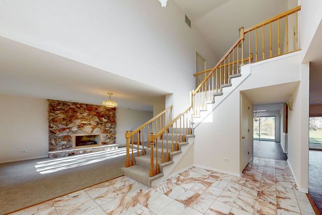 3820 Kiess Drive, Glenview, IL 60025