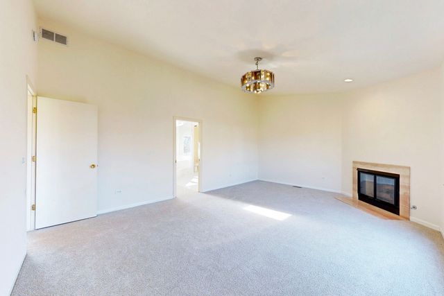 3820 Kiess Drive, Glenview, IL 60025