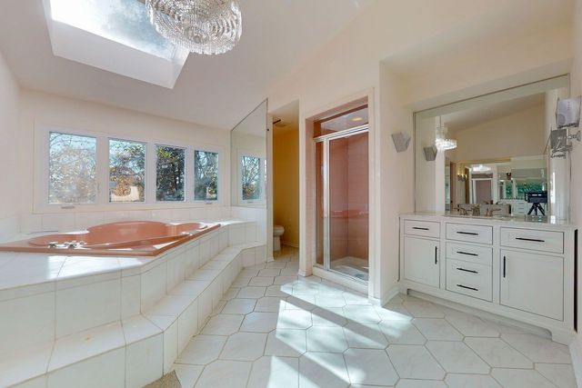 3820 Kiess Drive, Glenview, IL 60025