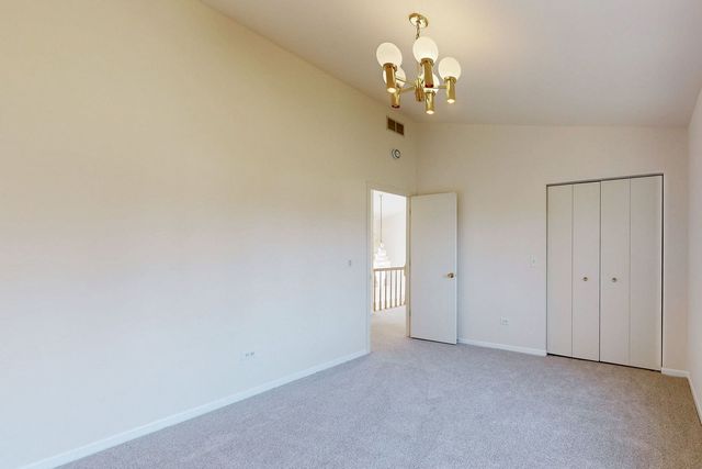 3820 Kiess Drive, Glenview, IL 60025