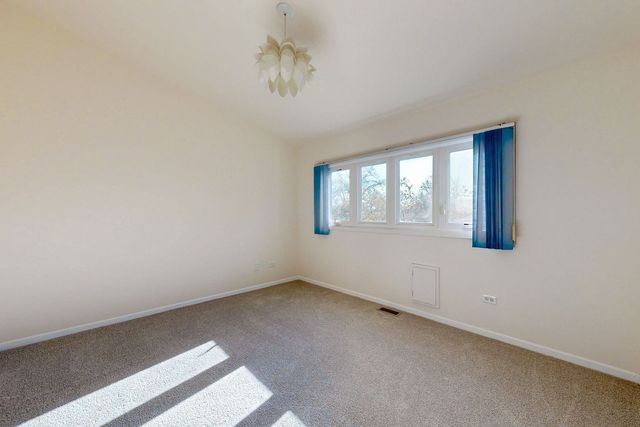 3820 Kiess Drive, Glenview, IL 60025