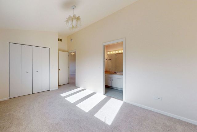 3820 Kiess Drive, Glenview, IL 60025