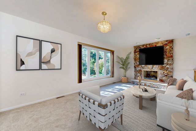 3820 Kiess Drive, Glenview, IL 60025