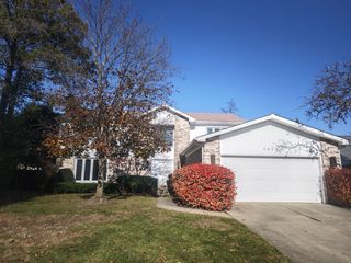 3820 Kiess Drive, Glenview, IL 60025
