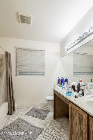 47 Sweet Gum Road, Howell, NJ 07731