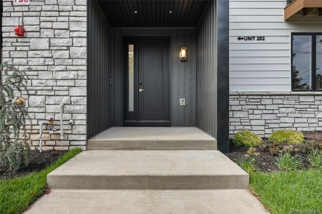 15 Northbrook Road 201, Spring Valley, NY 10977