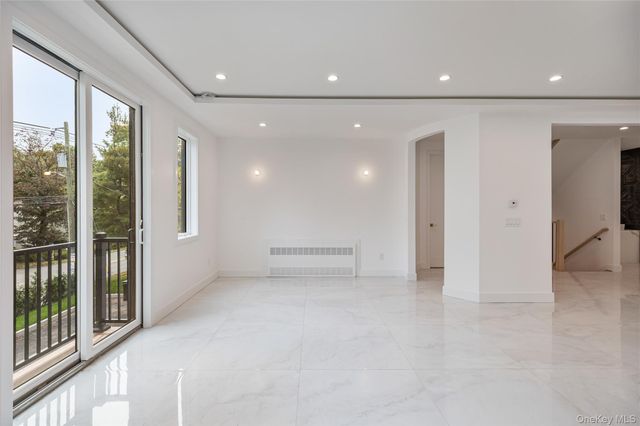 15 Northbrook Road 201, Spring Valley, NY 10977