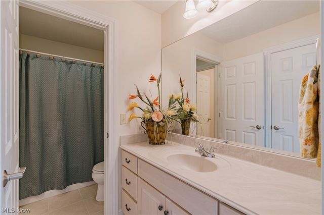 4013 Meadowvale Court, Akron, OH 44333