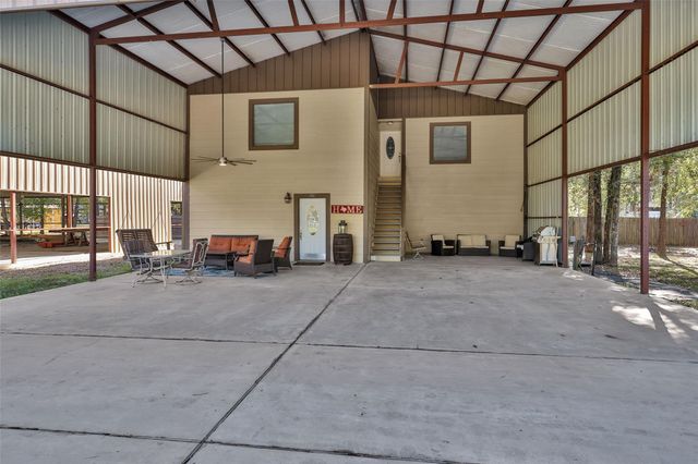 161 Cayman Street, Point Blank, TX 77364