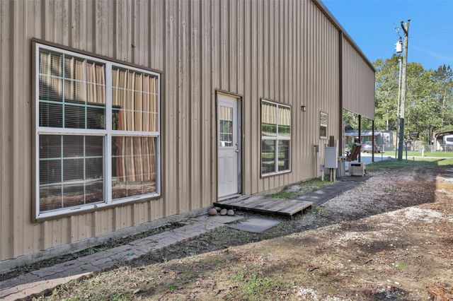 161 Cayman Street, Point Blank, TX 77364