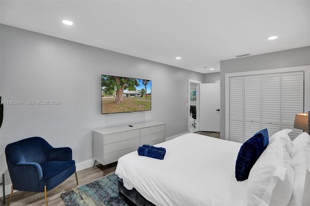 63 SE 5th Avenue, Deerfield Beach, FL 33441