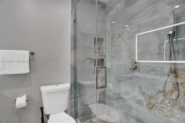 63 SE 5th Avenue, Deerfield Beach, FL 33441