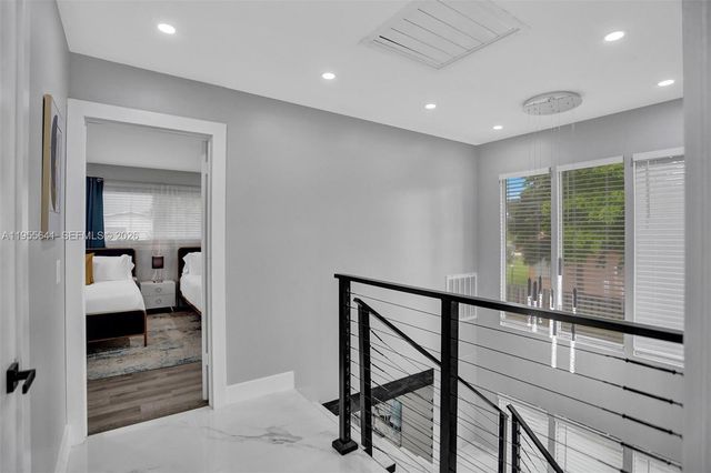 63 SE 5th Avenue, Deerfield Beach, FL 33441
