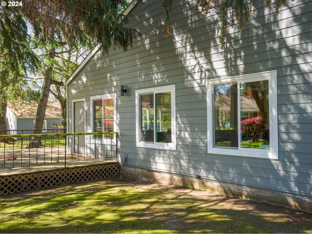 2700 Se 138TH Ave 4, Portland, OR 97236