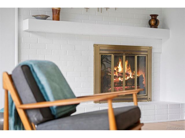 2935 S Lafayette Dr, Englewood, CO 80113