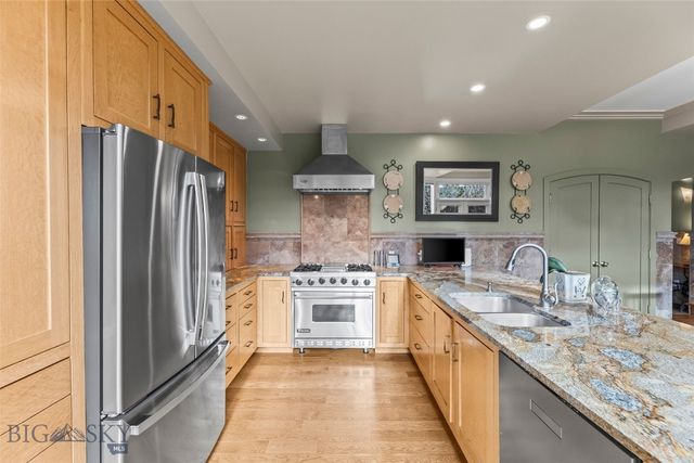 2215 Arrowleaf Hills Drive, Bozeman, MT 59715