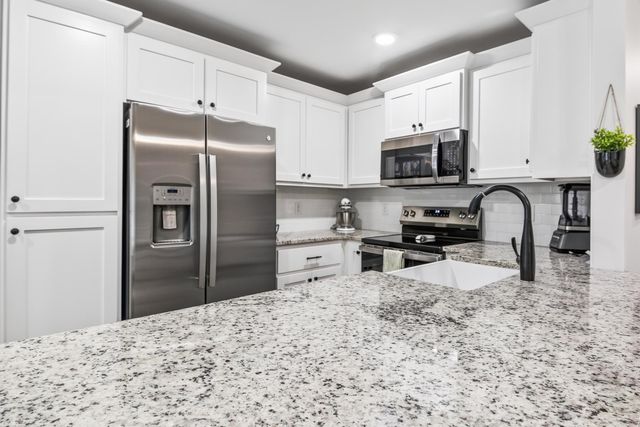 11 Edward Drive, Ward, AR 72176