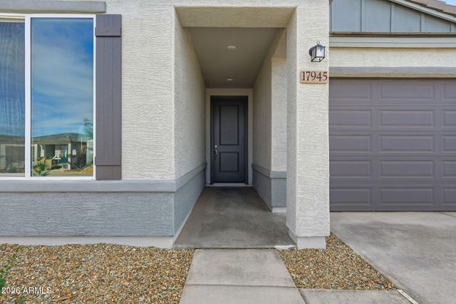 17945 W SAND HILLS Drive, Surprise, AZ 85387