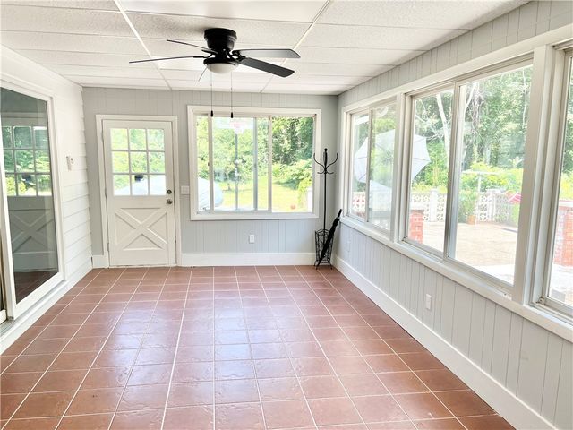 1375 Louisquisset Pike, North Providence, RI 02904