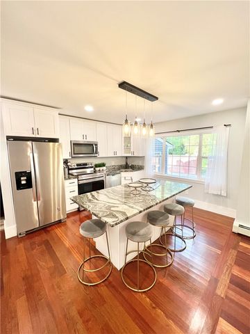 1375 Louisquisset Pike, North Providence, RI 02904