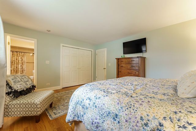 3N458 Patricia Lane, Elmhurst, IL 60126