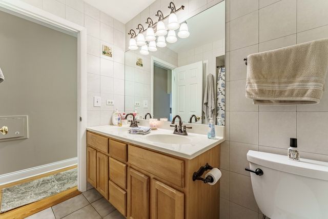 3N458 Patricia Lane, Elmhurst, IL 60126