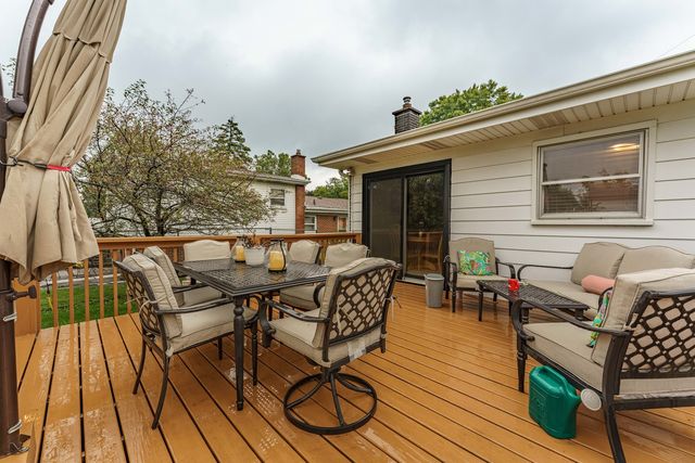 3N458 Patricia Lane, Elmhurst, IL 60126