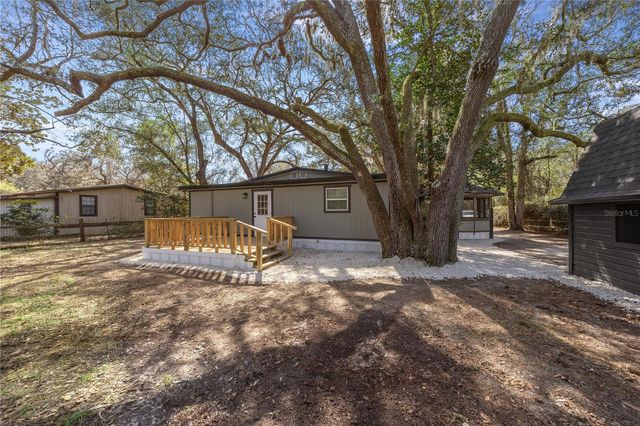 16545 NE 17TH PLACE, Silver Springs, FL 34488