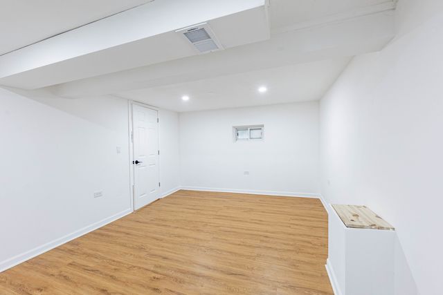 5631 W 64th Place, Chicago, IL 60638