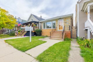 5631 W 64th Place, Chicago, IL 60638