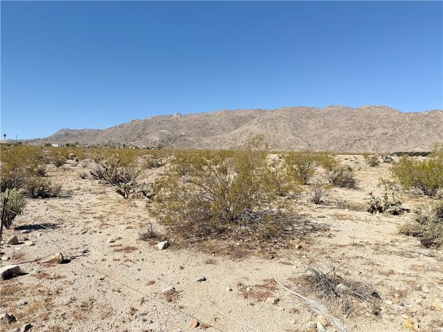 74377 Sunrise, 29 Palms, CA 92277