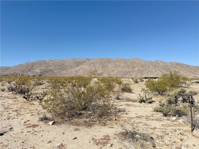 74377 Sunrise, 29 Palms, CA 92277