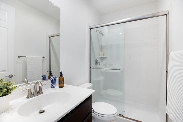 4657 S Hills Dr, Folsom, CA 95630