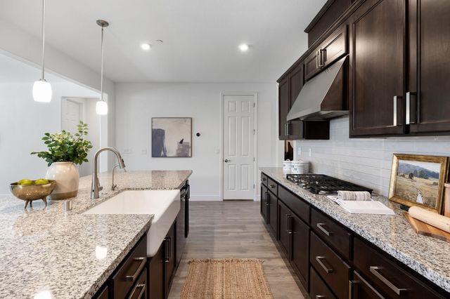 4657 S Hills Dr, Folsom, CA 95630