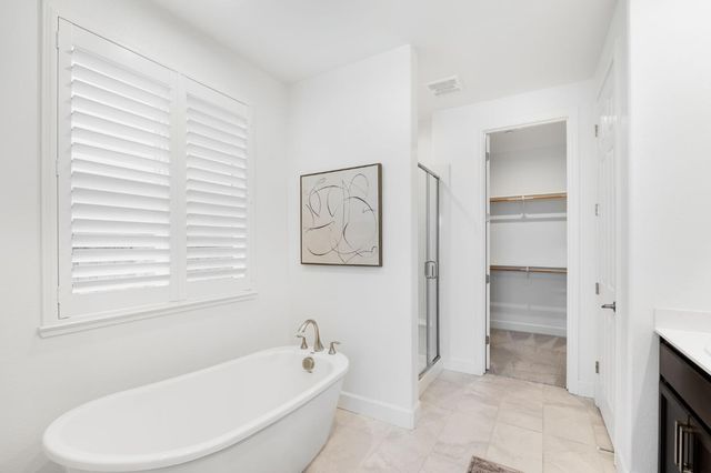 4657 S Hills Dr, Folsom, CA 95630