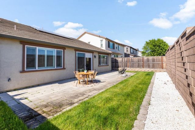 4657 S Hills Dr, Folsom, CA 95630
