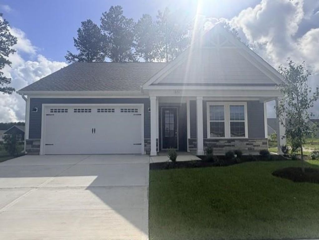 1820 Moonseed Dr., Longs, SC 29568