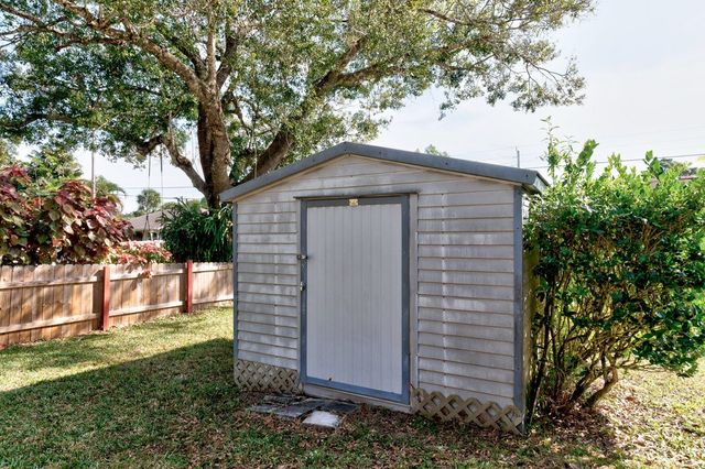 634 Browning Terrace, Sebastian, FL 32958