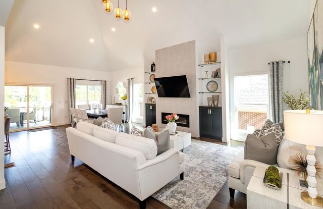 1955 Olde Mill Court, Newburgh, IN 47630