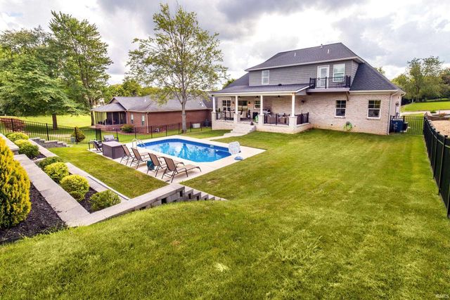 1955 Olde Mill Court, Newburgh, IN 47630