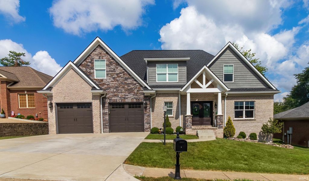 1955 Olde Mill Court, Newburgh, IN 47630