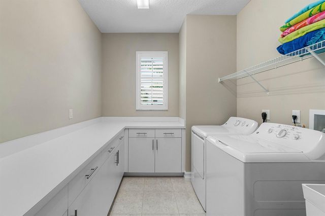 8109 Snowflake Obsidian Trail, Delray Beach, FL 33446