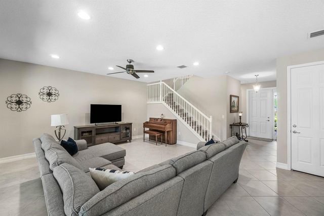 8109 Snowflake Obsidian Trail, Delray Beach, FL 33446