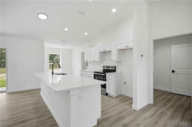 1690 SW Viburnum Road, Dunnellon, FL 34431