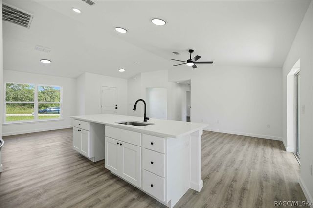 1690 SW Viburnum Road, Dunnellon, FL 34431