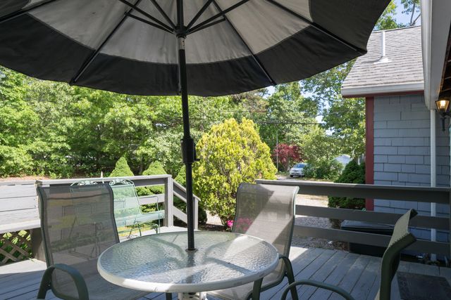 33 Kingwood Street, Wareham, MA 02571